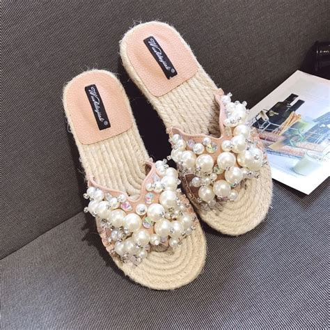 luxury flip flops women's.